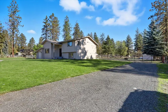 $520,000 | 16406 North Tamarac Lane, Nine Mile Falls, WA 99026