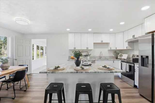 $520,000 | 16406 North Tamarac Lane, Nine Mile Falls, WA 99026