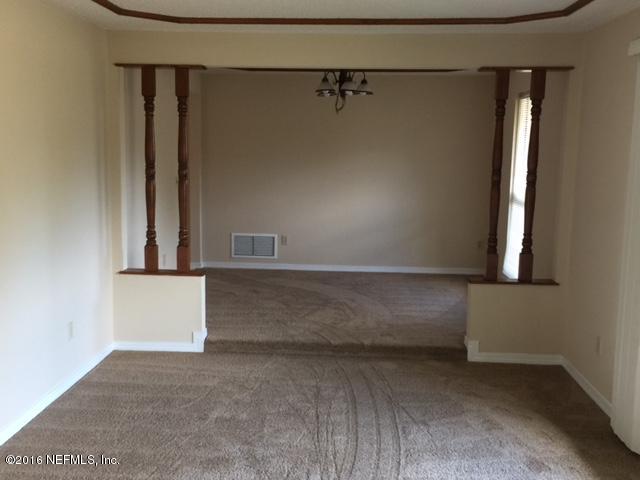 8004 Springtree Road Jacksonville, FL 32210 - Photo 3 of 14 IMG_2304