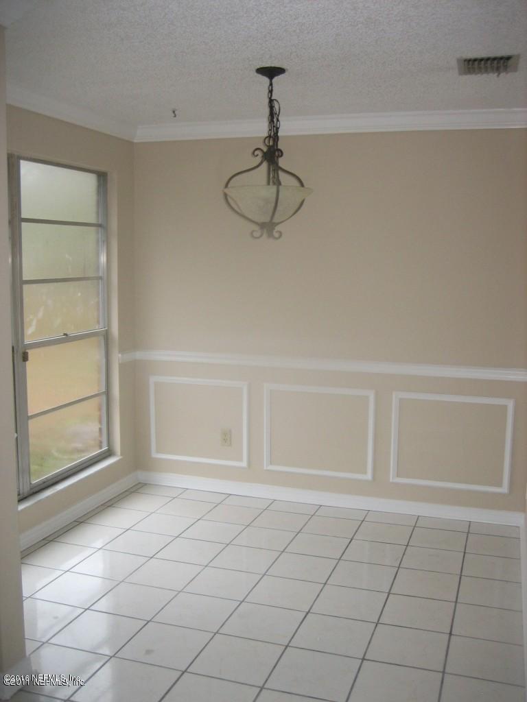 8004 Springtree Road Jacksonville, FL 32210 - Photo 6 of 14 image