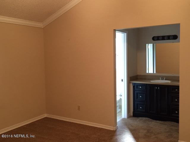 8004 Springtree Road Jacksonville, FL 32210 - Photo 9 of 14 IMG_2307