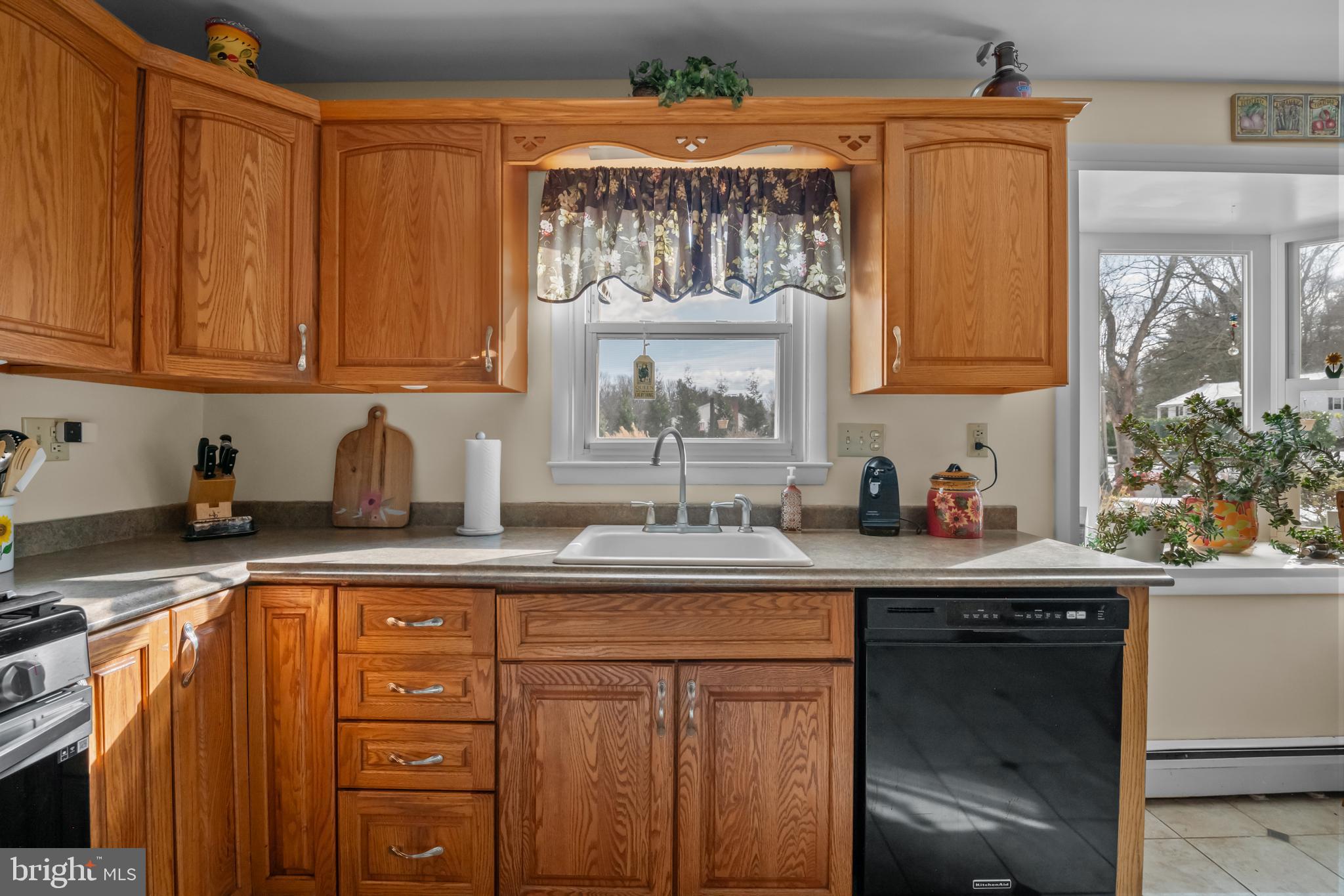1302 Eagle Road West Chester, PA 19382 - Photo 24 of 57 Functional Kitchen
