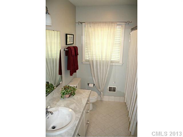6632 Newhall Road Charlotte, NC 28270 - Photo 12 of 16 Gallery Image 12