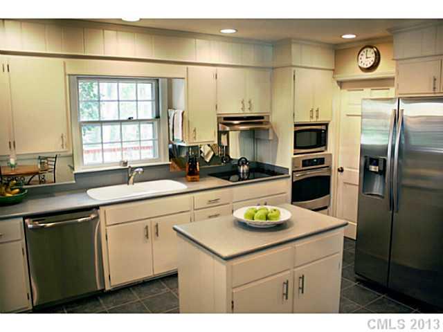 6632 Newhall Road Charlotte, NC 28270 - Photo 5 of 16 Gallery Image 5