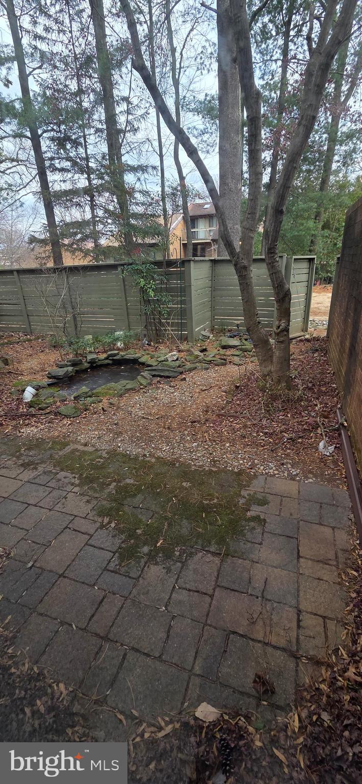 11764 Indian Ridge Road Reston, VA 20191 - Photo 31 of 31 a backyard of a house