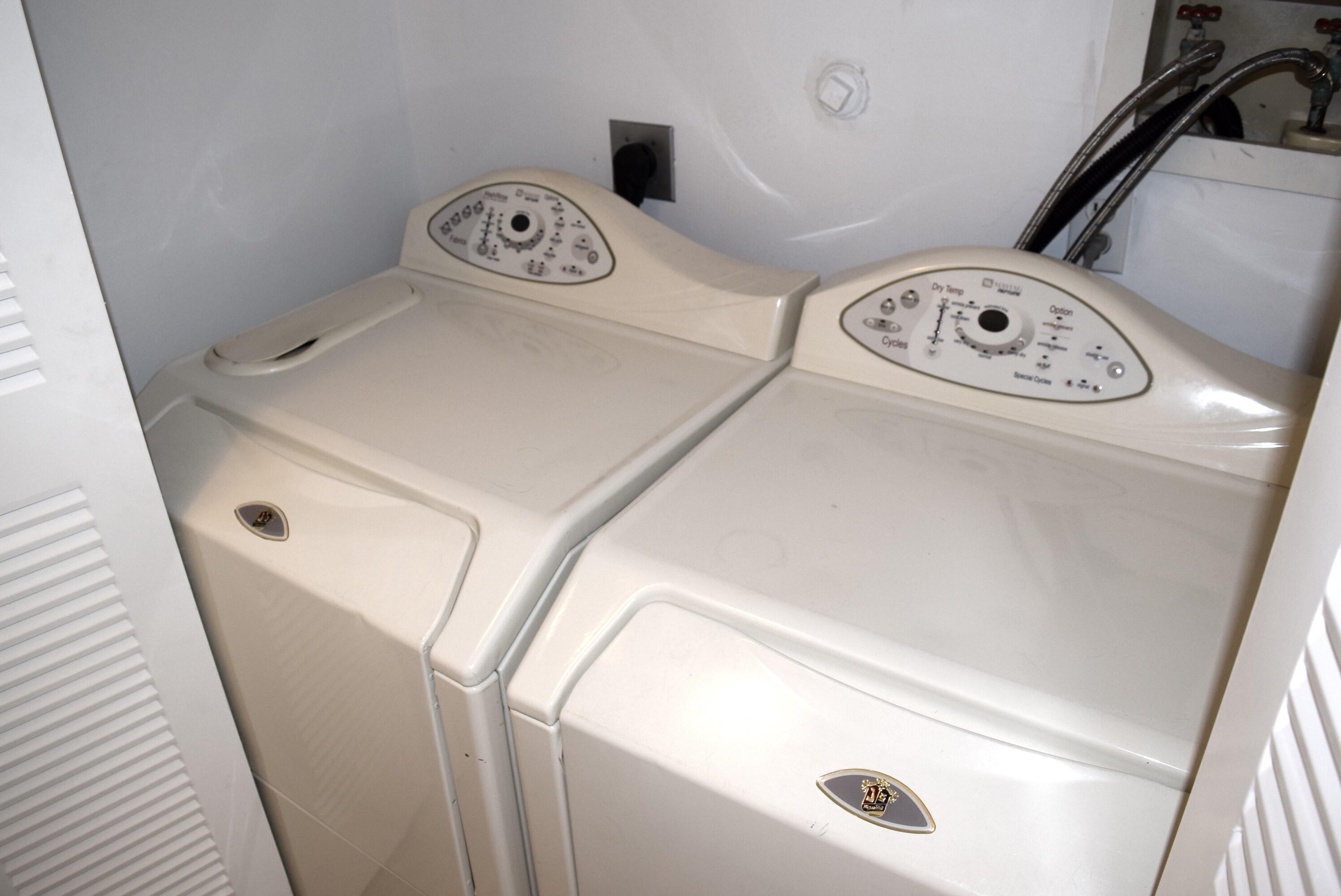 5350 Elmhurst Road, Unit A West Palm Beach, FL 33417 - Photo 7 of 9 Washer Dryer