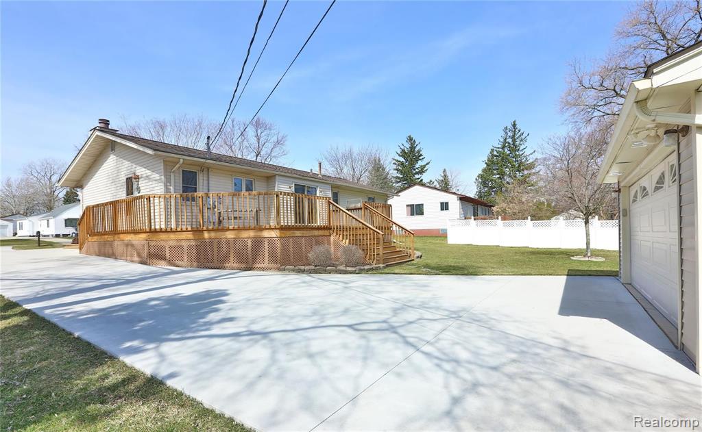 3821 Cone Avenue Rochester Hills, MI 48309 - Photo 2 of 21
