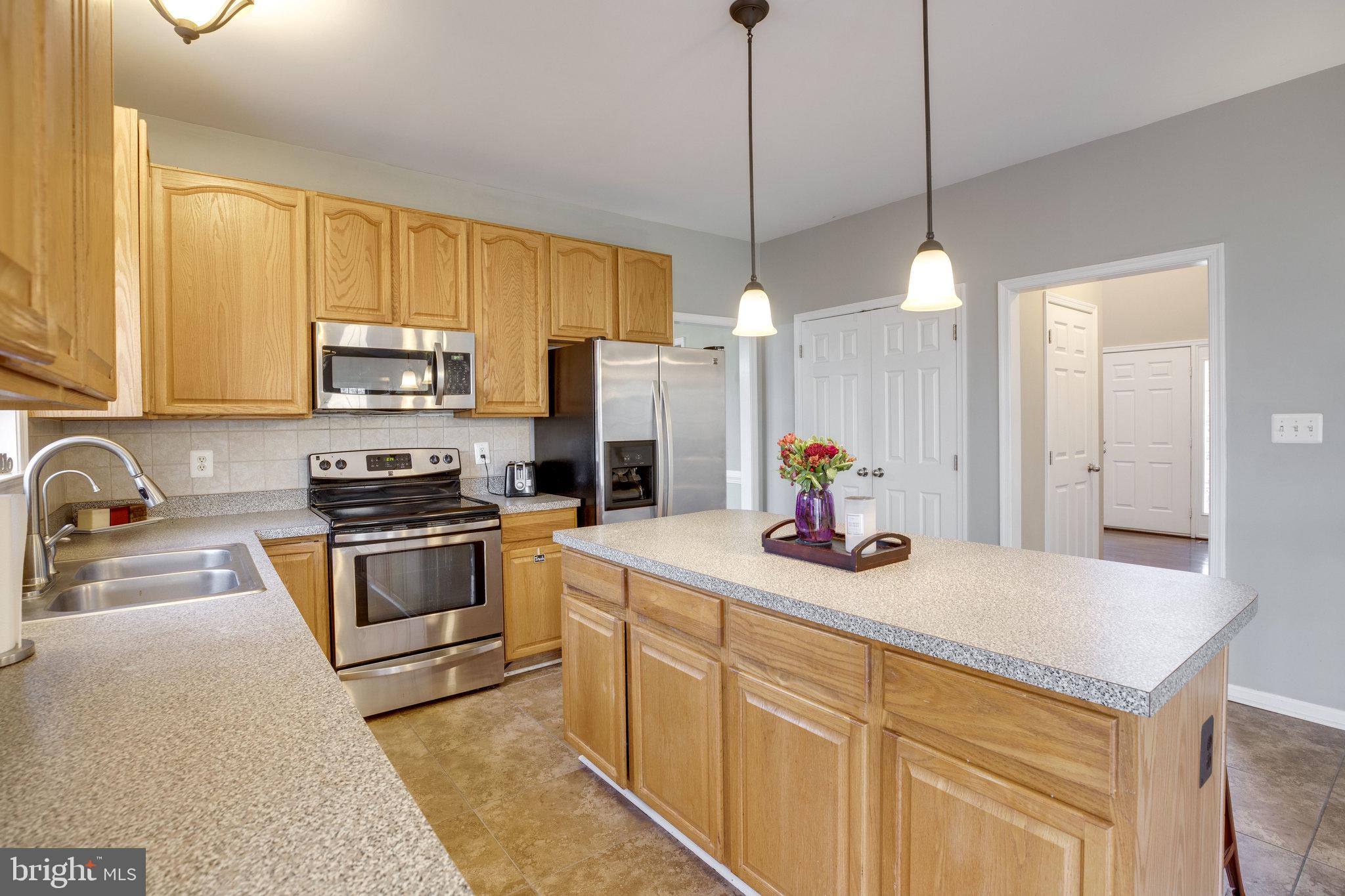 6363 Yates Ford Road Manassas, VA 20111 - Photo 13 of 53 Lots of Counterspace, Cabinets and Double Pantry