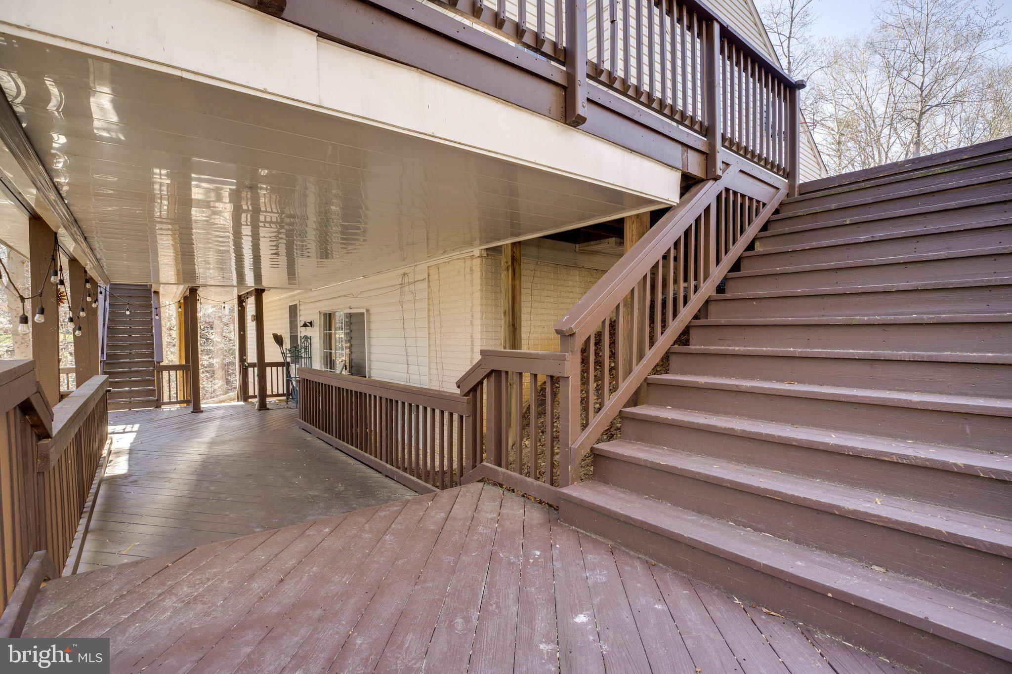 6363 Yates Ford Road Manassas, VA 20111 - Photo 41 of 53 Steps to Upper Deck