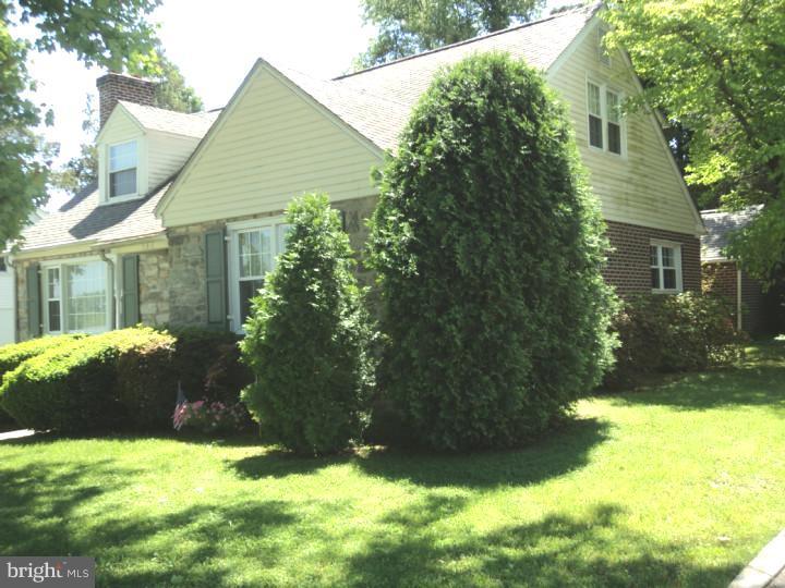 546 Hempstead Road Springfield, PA 19064 - Photo 24 of 25 Exterior Side