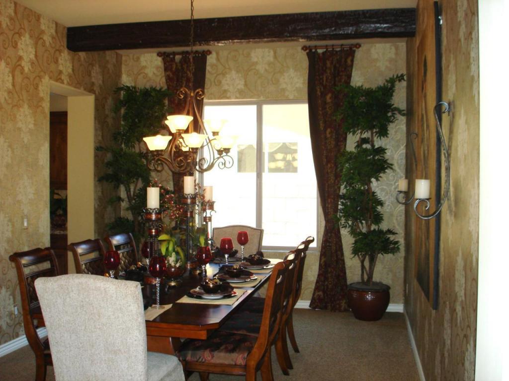 2926 East Warbler Road Gilbert, AZ 85297 - Photo 3 of 9 Dining Room