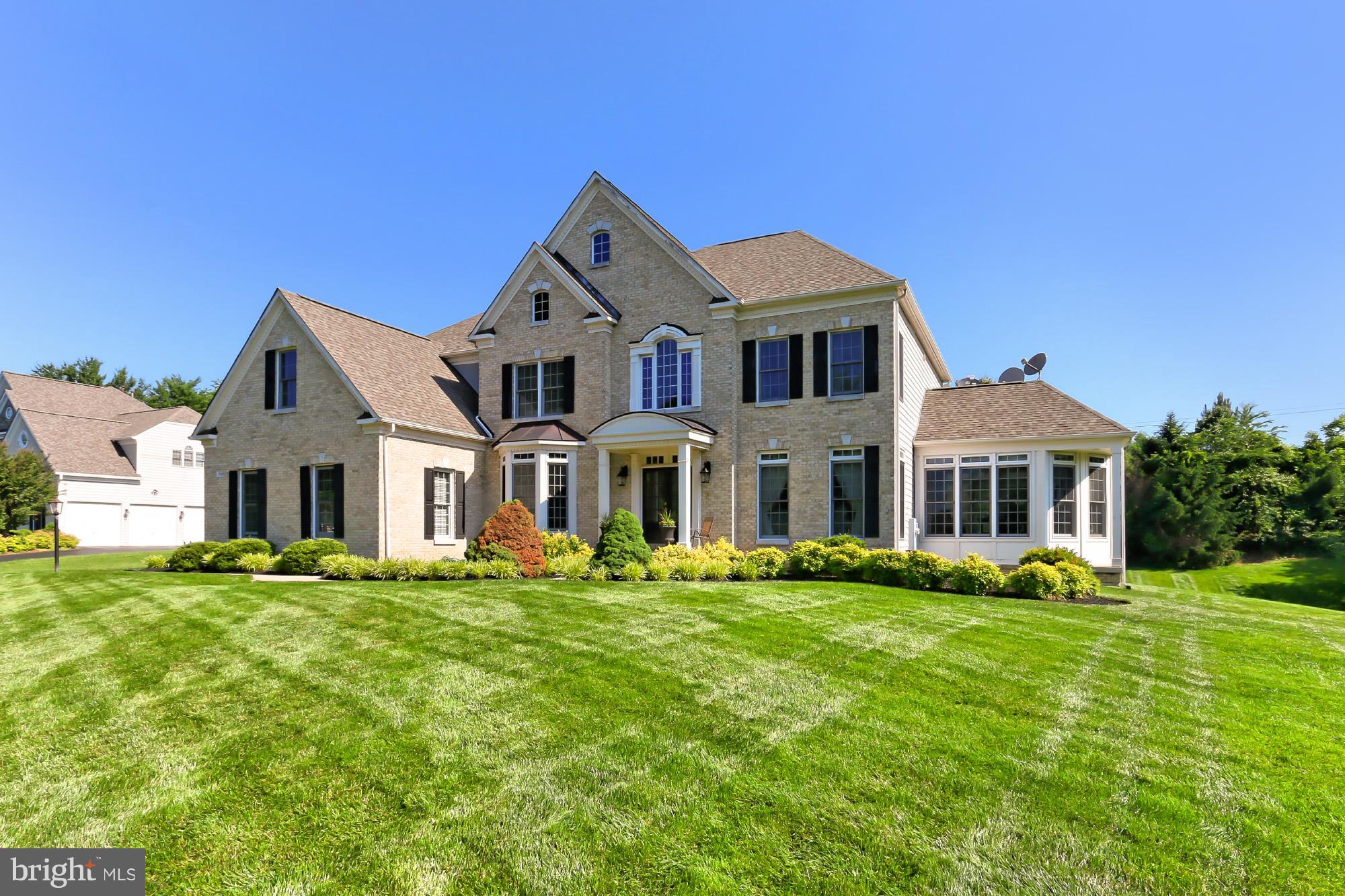 10496 Dunn Meadow Road Vienna, VA 22182 - Photo 1 of 29 Exterior (Front)