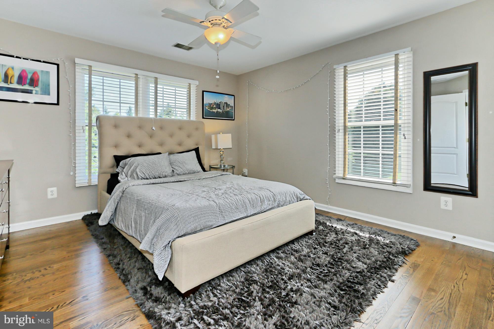 10496 Dunn Meadow Road Vienna, VA 22182 - Photo 24 of 29 Bedroom