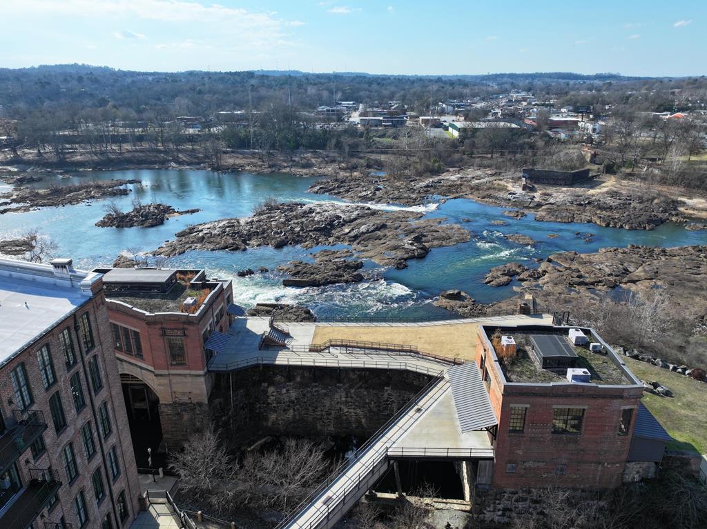 1201 Front Avenue, Unit 306 Columbus, GA 31901 - Photo 39 of 41 an aerial view of a house with a yard