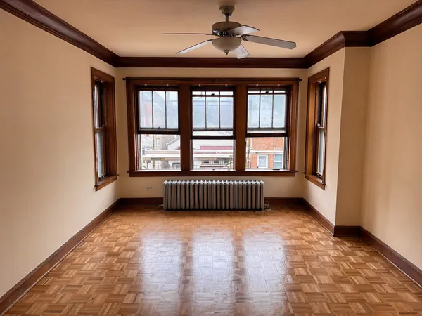 $2,295 | 3354 South Lituanica Avenue, Unit 2, Chicago, IL 60608