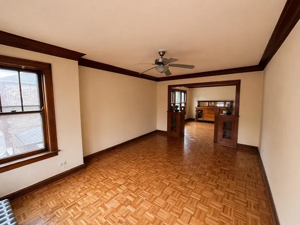 $2,295 | 3354 South Lituanica Avenue, Unit 2, Chicago, IL 60608