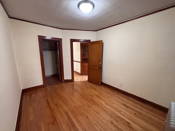 $2,295 | 3354 South Lituanica Avenue, Unit 2, Chicago, IL 60608