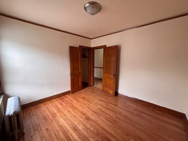 $2,295 | 3354 South Lituanica Avenue, Unit 2, Chicago, IL 60608