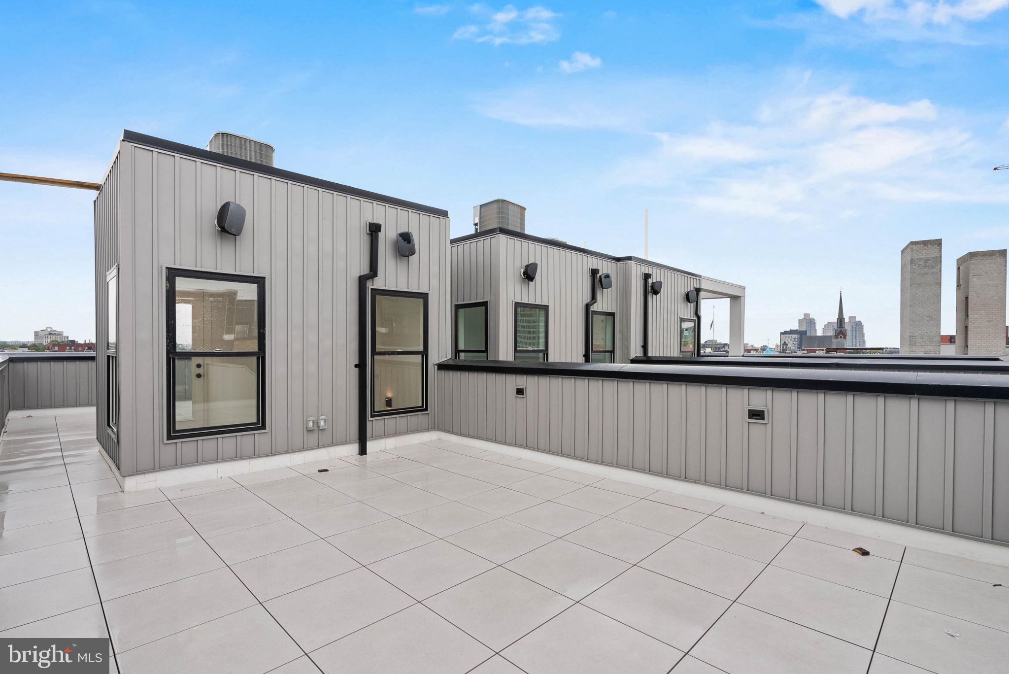 650 Fairmount Avenue, Unit J2 Philadelphia, PA 19123 - Photo 21 of 56 a view of a balcony