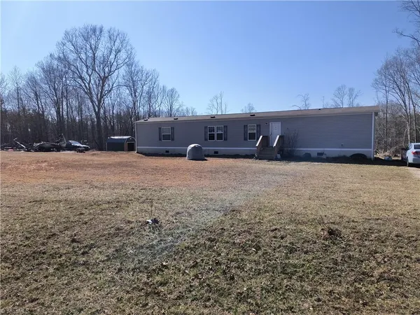 $202,000 | 3673 Highway 66, Westfield, NC 27053