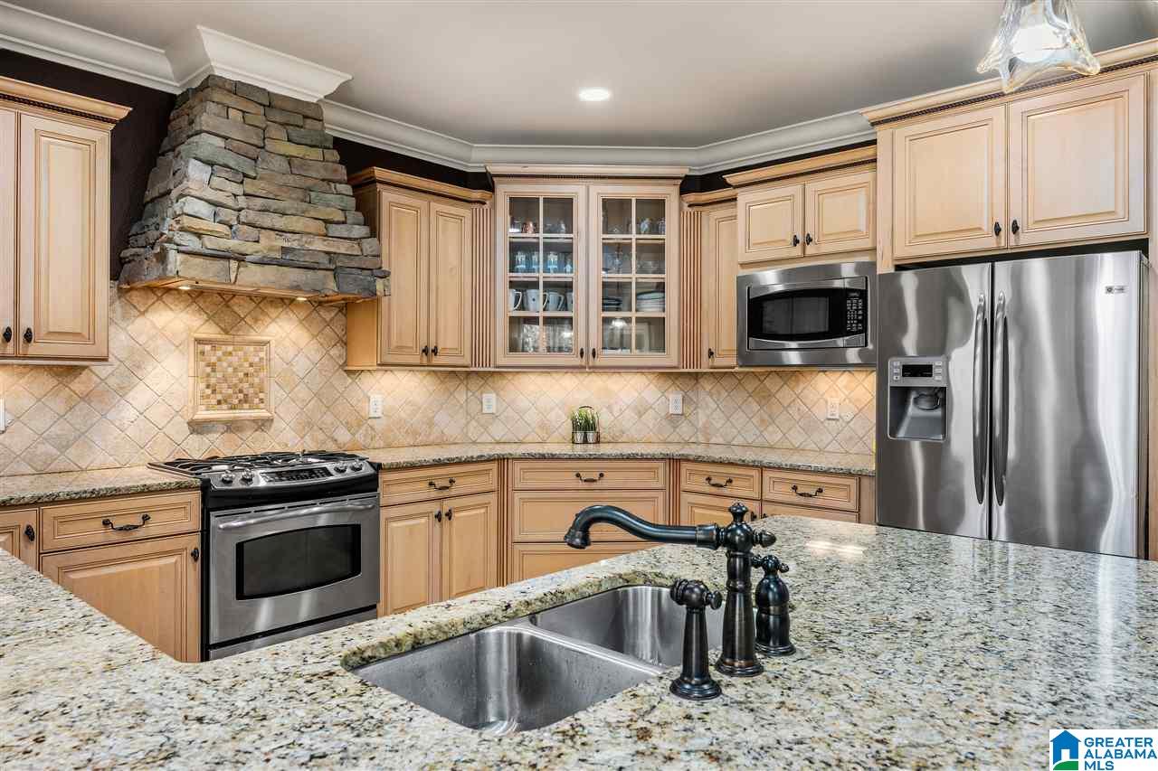7008 Eagle Point Trail Birmingham, AL 35242 - Photo 3 of 50