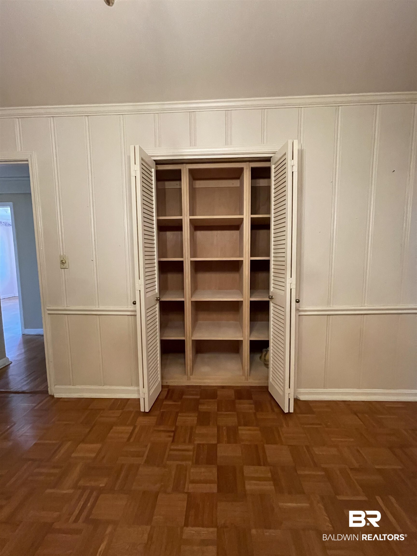 28 Confederate Circle Monroeville, AL 36460 - Photo 17 of 25 Pantry in Dining Room