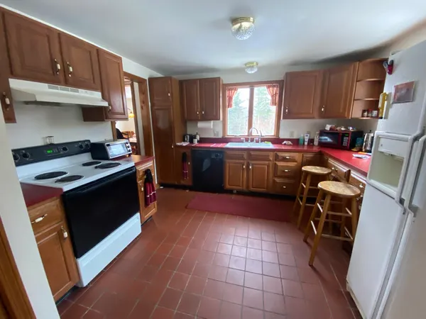 $450,000 | 24 Antler Loop, West Dover, VT 05356