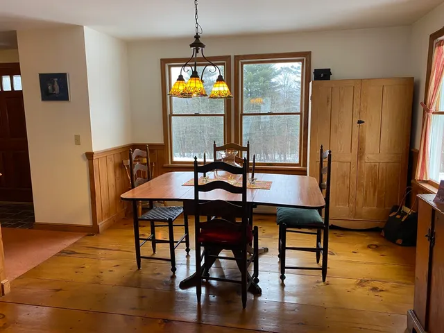 $470,000 | 24 Antler Loop, West Dover, VT 05356