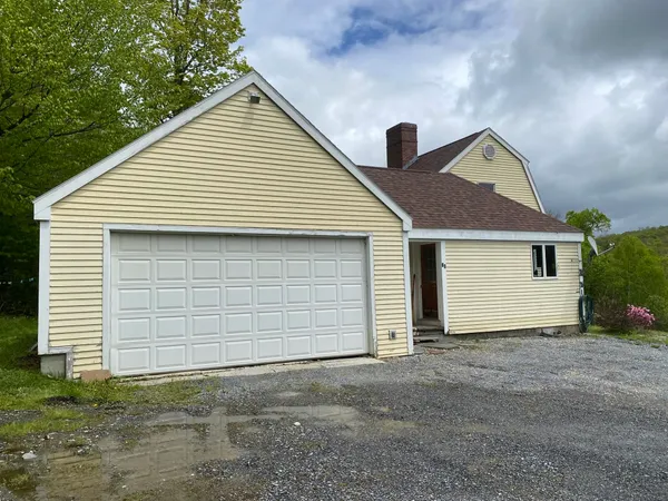 $450,000 | 24 Antler Loop, West Dover, VT 05356