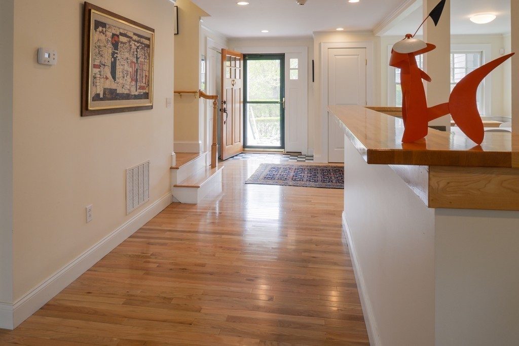 14 Atlantic Road, Unit 4 Gloucester, MA 01930 - Photo 10 of 19