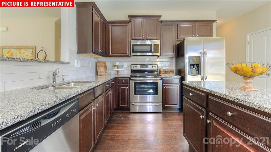 3219 Aransas Road Charlotte, NC 28214 - Photo 8 of 29 Gallery Image 8