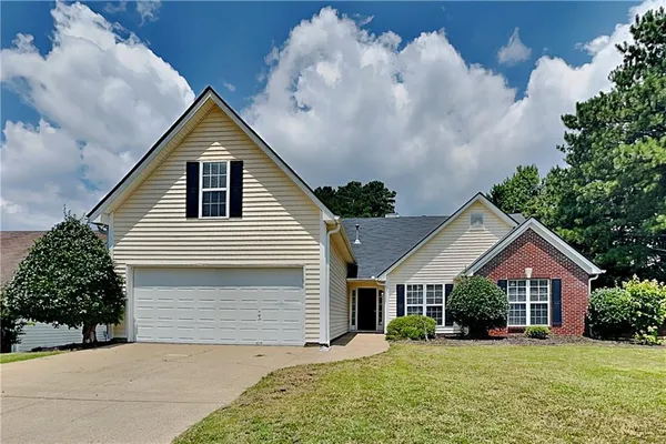 $2,245 | 1096 Sham Pointe Drive, Lawrenceville, GA 30043