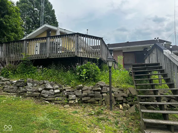 $269,000 | 7114 Locust Lake W Drive, Spencer, IN 47460