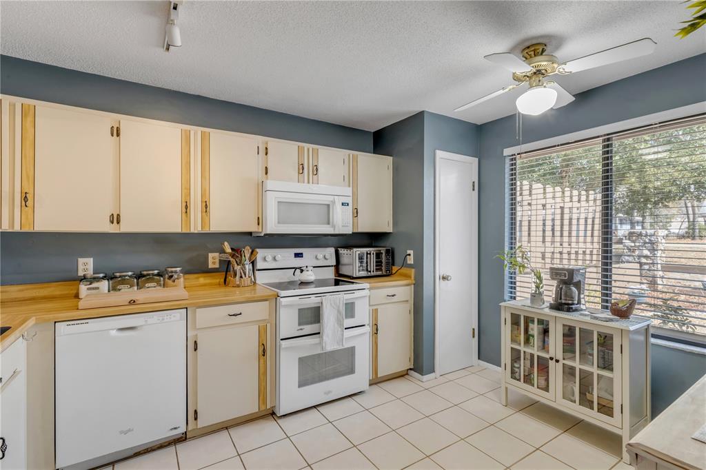 49 Crooked Pine Road Port Orange, FL 32128 - Photo 12 of 39