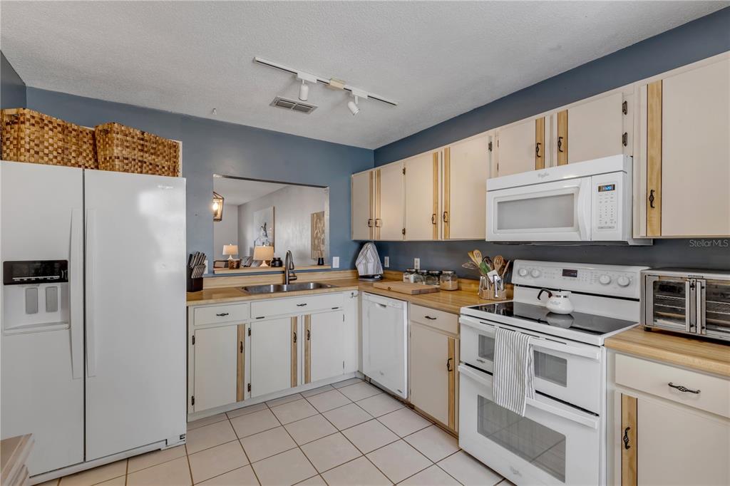 49 Crooked Pine Road Port Orange, FL 32128 - Photo 14 of 39