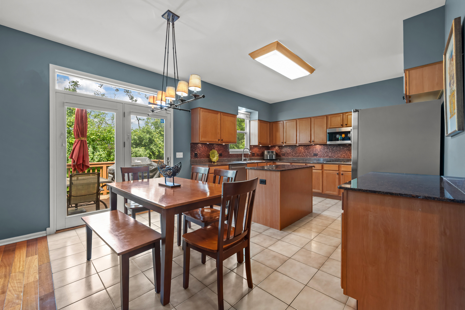 724 Samson Way Northbrook, IL 60062 - Photo 7 of 21