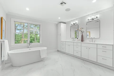 $3,175,000 | 129 Lawton Road, Needham, MA 02492