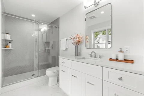 $3,175,000 | 129 Lawton Road, Needham, MA 02492