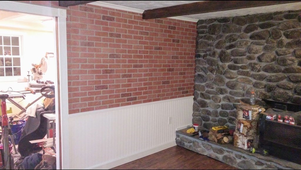 81 High Street Upton, MA 01568 - Photo 4 of 32 Gallery Image 4