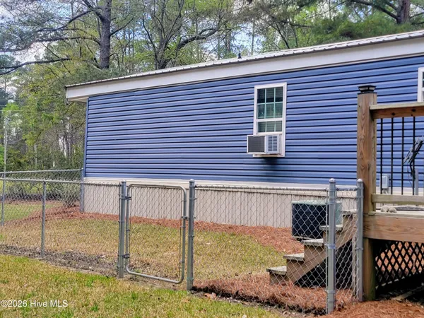 $190,000 | 74 Woodlief Drive, Elizabethtown, NC 28337