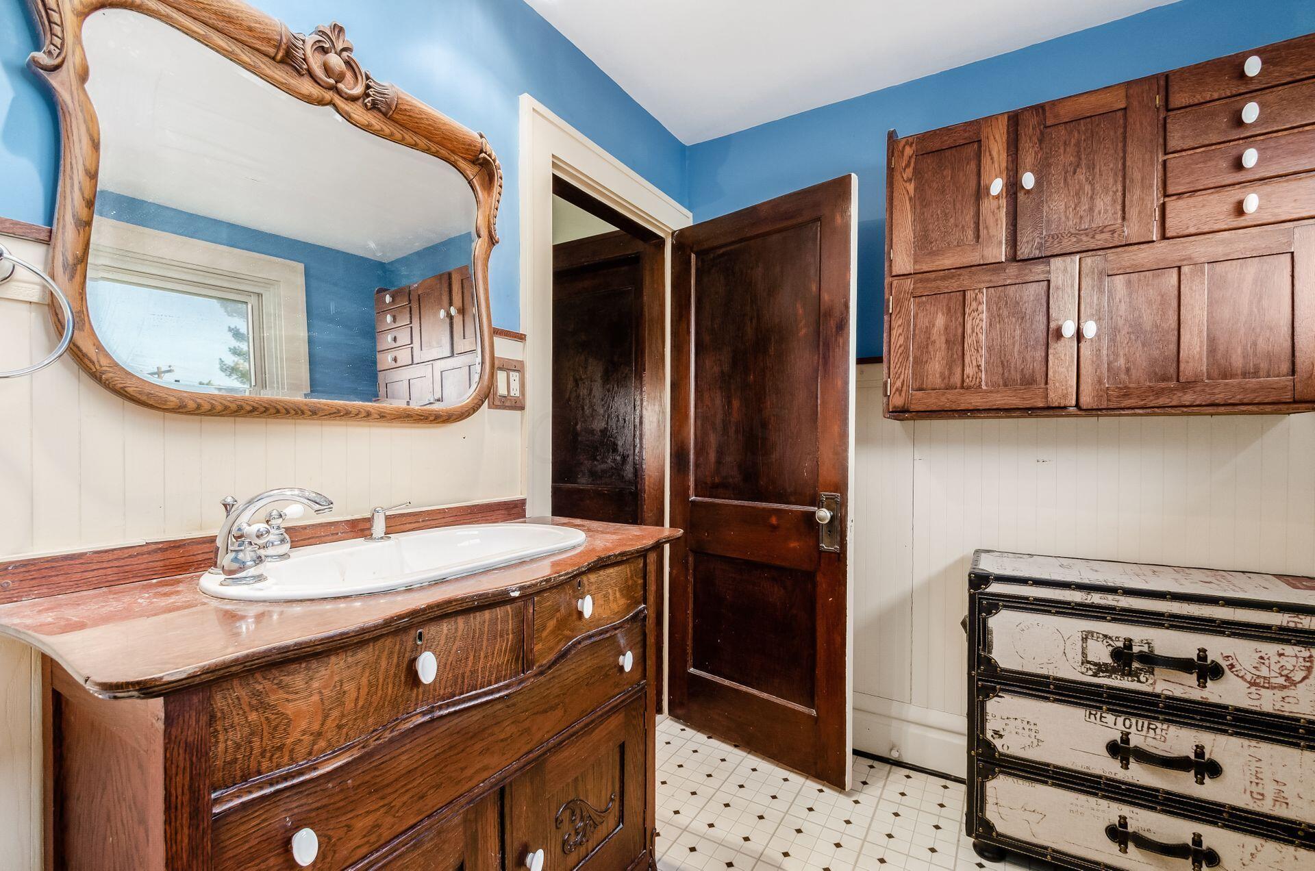 54 Glencoe Road Columbus, OH 43214 - Photo 22 of 29 024_ea91b5fdf_L 54 Glencoe012