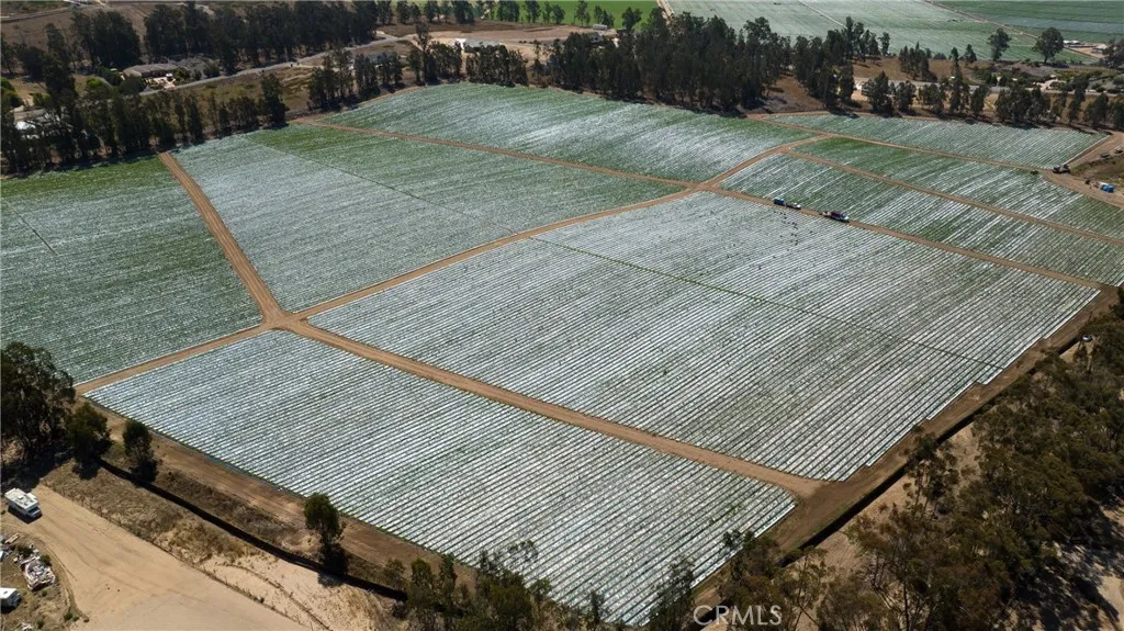 0 Indiana Nipomo, CA 93444 - Photo 21 of 22 a view of a backyard