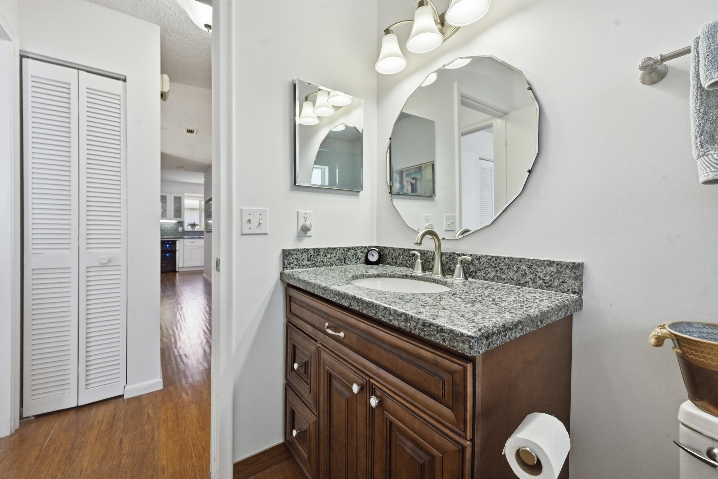 321 Del Rio Boulevard Boca Raton, FL 33432 - Photo 24 of 47 26_ra1_4313