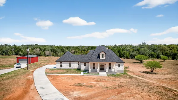 $600,000 | 1035 Brandywine Court, Elgin, TX 78621