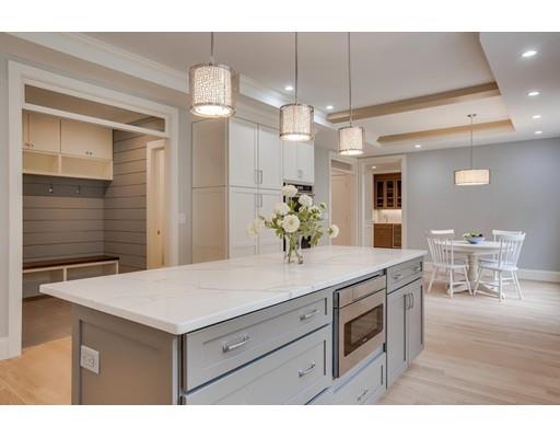 27 Gould Road Bedford, MA 01730 - Photo 7 of 42 Gallery Image 7