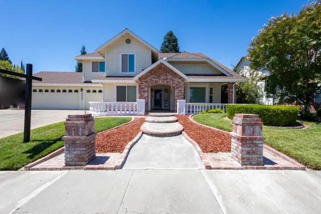 $975,000 | 5400 Lawnview Way, Elk Grove, CA 95758