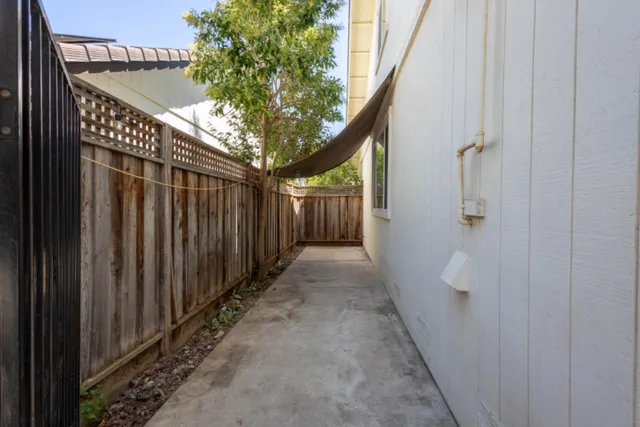 $975,000 | 5400 Lawnview Way, Elk Grove, CA 95758