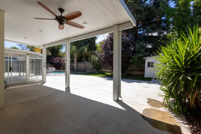 $975,000 | 5400 Lawnview Way, Elk Grove, CA 95758