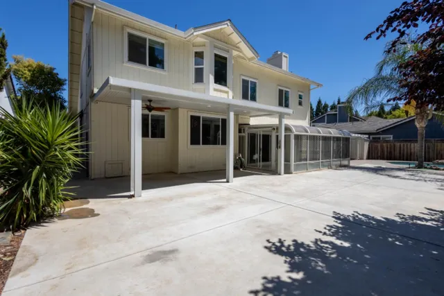 $975,000 | 5400 Lawnview Way, Elk Grove, CA 95758