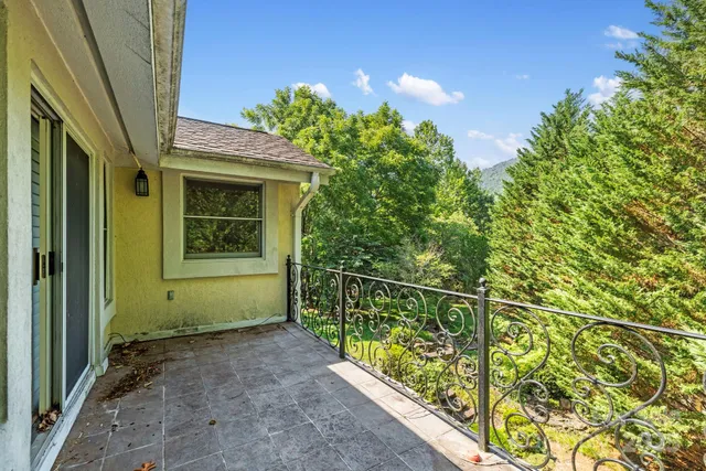 $1,125,000 | 652 Avery Creek Road, Arden, NC 28704